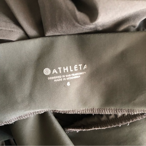 Athleta Sutton Joggers in Arbor Olive Green - Picture 7 of 8